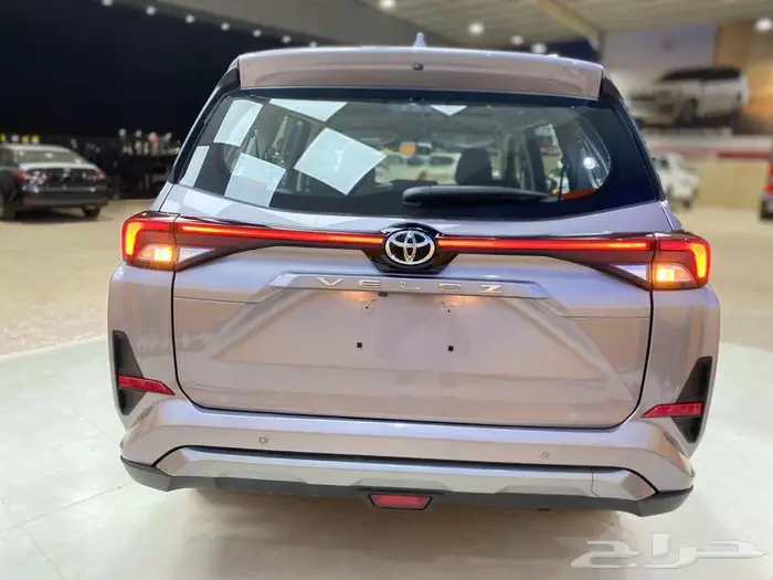 تويوتا فيلوز 5