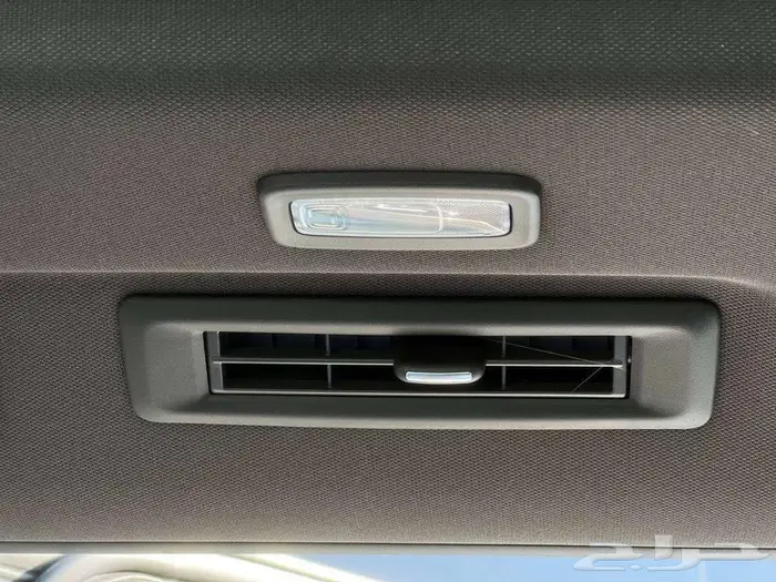 جي ام سي يوكن الفيشن V8 2025 GMC عيش الفخامة والشتوية 12