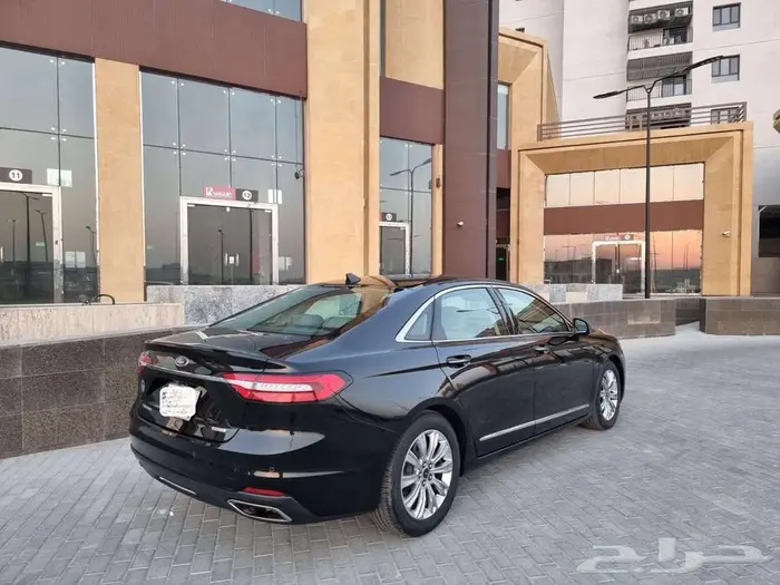 فورد توروس تريند 2022 Ford Taurus Trend 4