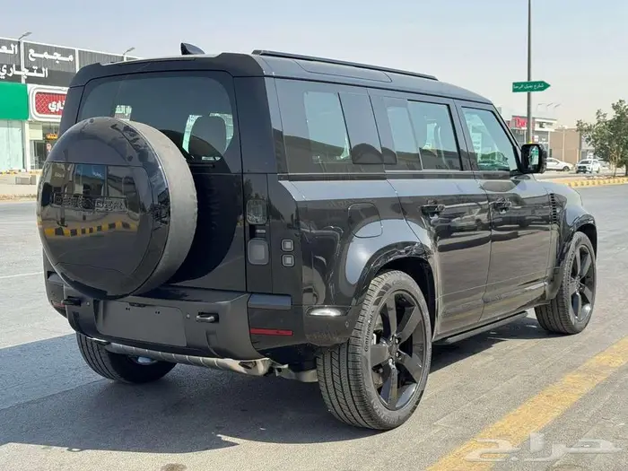 لاندروفر ديفندر 2026 سعودي 6 سلندر HSE بطاقة جمركية. 7