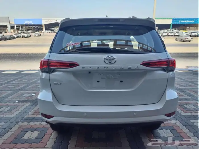 تويوتا فورتشنر GX2 2026 بنزين 4X4 سعودي 9