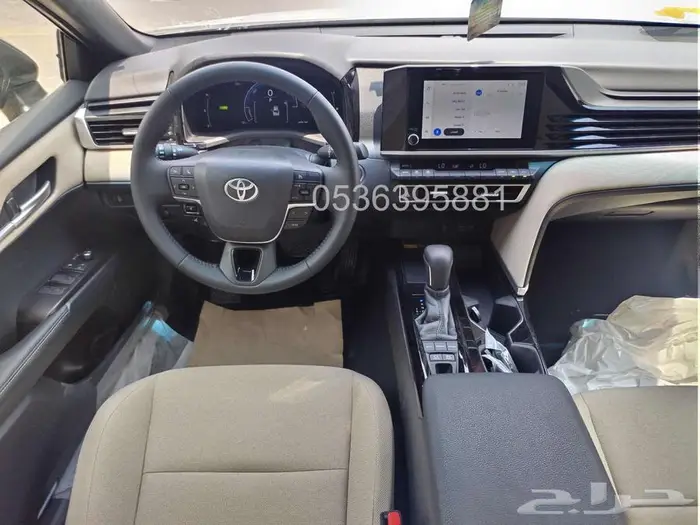 تويوتا كامري 2025 LE هايبرد عبداللطيف جميل 9