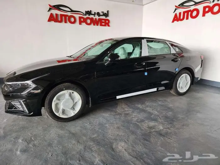 كيا K5 GLS نص فل موديل 2026. 3