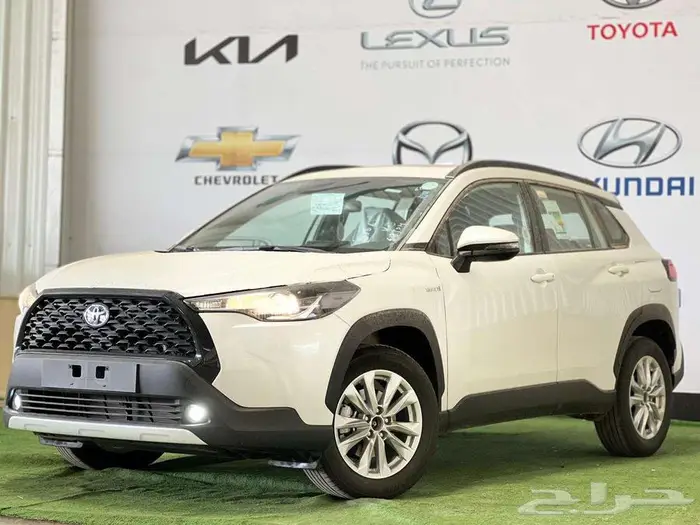 كورولا كروس ستاندر ونص فل 2025 18