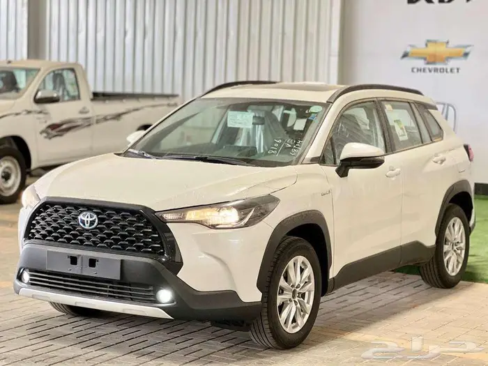 كورولا كروس ستاندر ونص فل 2025 6