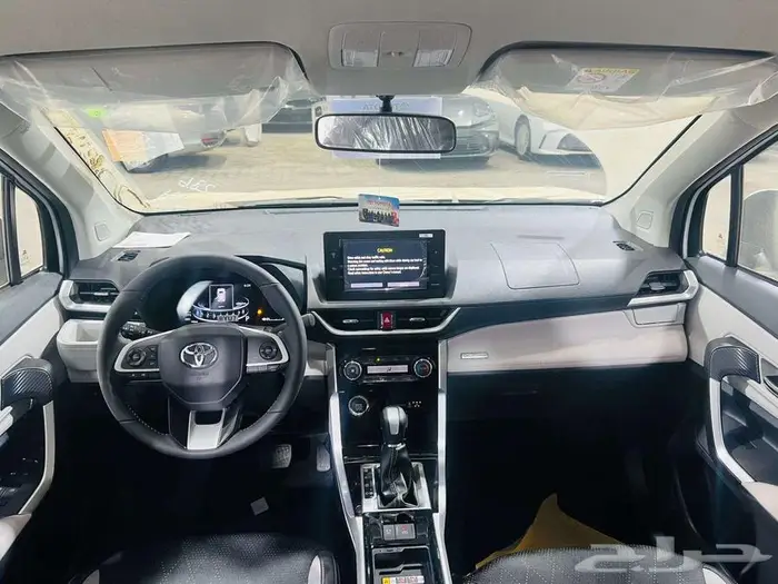 تويوتا فيلوز GLX 2025 بنزين 6