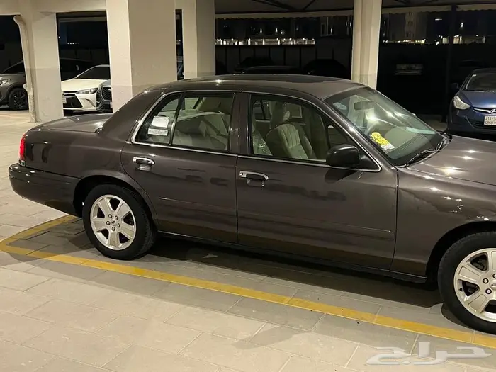 فورد فكتوريا 2