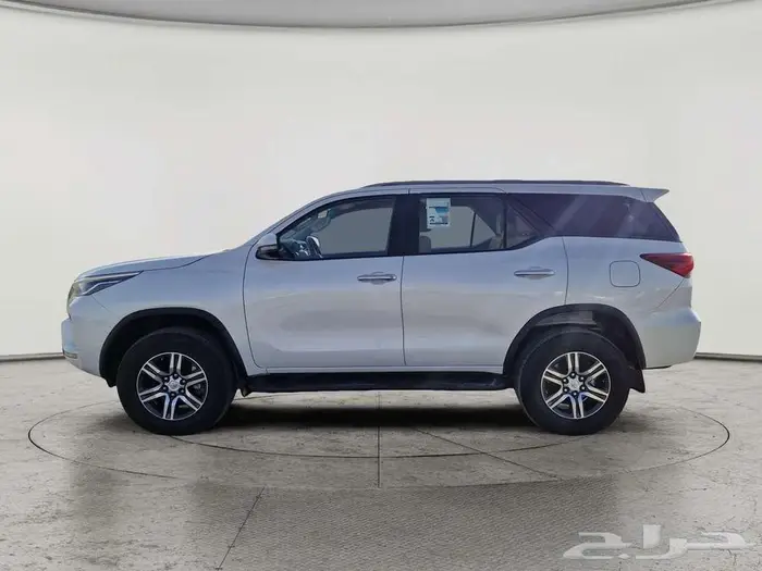 تويوتا فورتشنر VX 2023 دبل 1