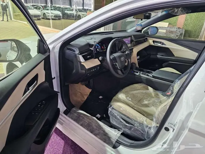 تويوتا - كامري - 2025 - E بنزين - سعودي 2