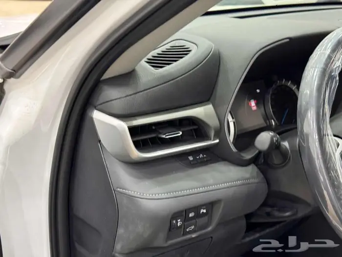 تويوتا هايلاندر دبل بلاك اديشن ابيض هايبرد 2025 اقل سعر 9