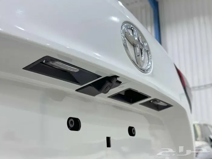 تويوتا هايلاندر دبل بلاك اديشن ابيض هايبرد 2025 اقل سعر 2