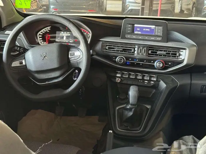 بيجو ونيت لاندتريك 2023 ديزل 4X4.. 8