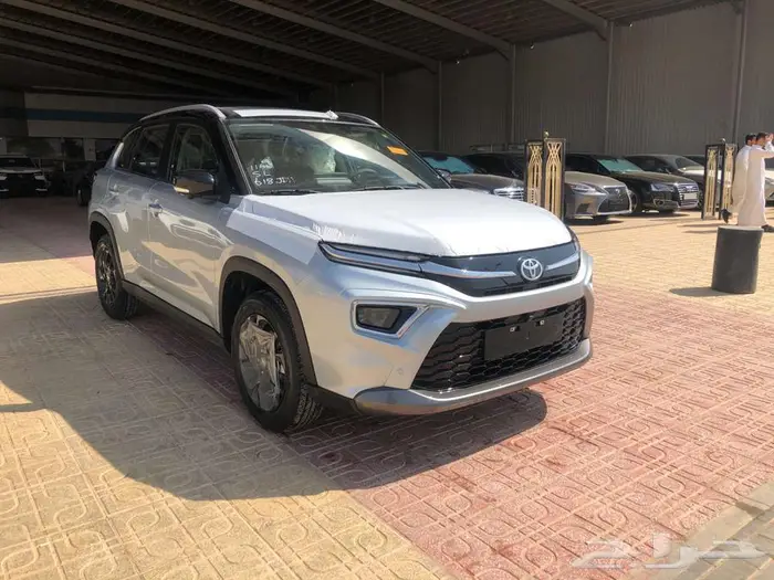 أوربان كروزر فل كامل GLX 2025 فضي 1