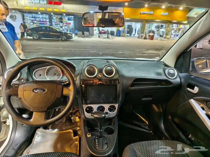 فورد فيجو 2015 نظيفه جدآ 9