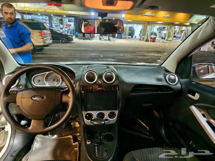 فورد فيجو 2015 نظيفه جدآ 12