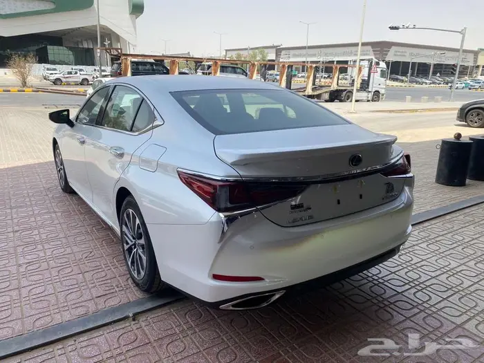 لكزس - ES350 CA - 2025 الساير كويتي جميع الالوان 24