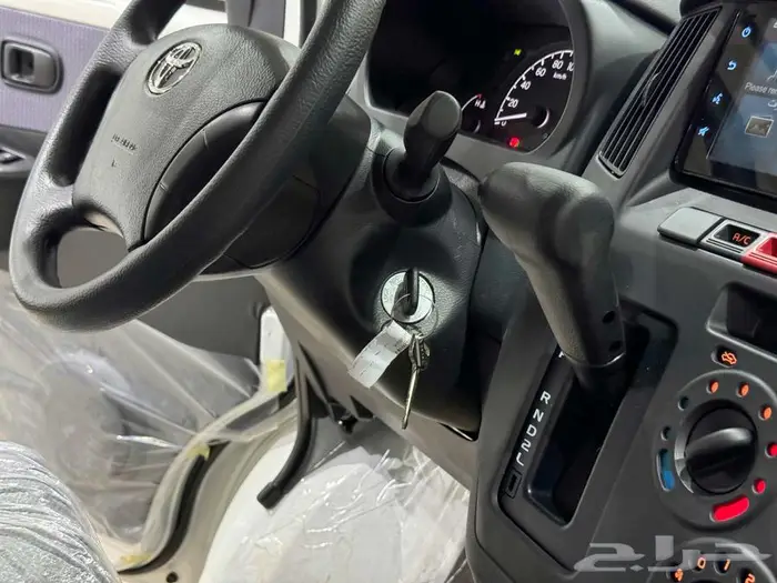 تويوتا لايت اس فان بضاعة اوتوماتيك ابيض بنزين 2025 اقل سعر 10