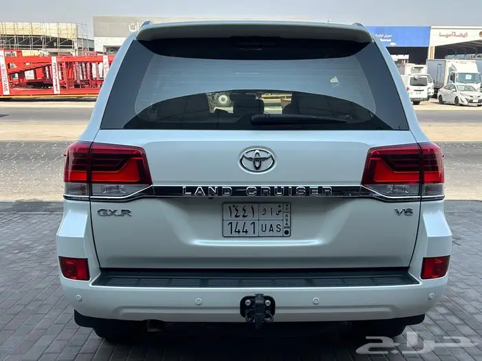 لاندكروزر GXR 2 PLUS موديل 2021 عداد 99 الف مواصفات خاصة 5