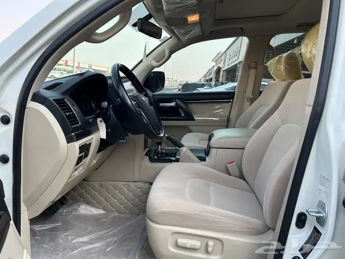 لاندكروزر GXR 2 PLUS موديل 2021 عداد 99 الف مواصفات خاصة 14