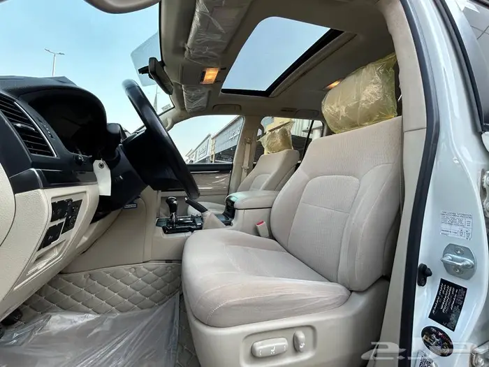 لاندكروزر GXR 2 PLUS موديل 2021 عداد 99 الف مواصفات خاصة 16