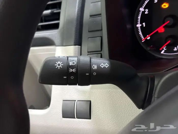 تويوتا هاي اس فان سقف منخفض يدوي ابيض بنزين 2025 اقل سعر 8