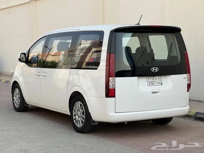 هونداي ستاريا 2022 السعر 57 2