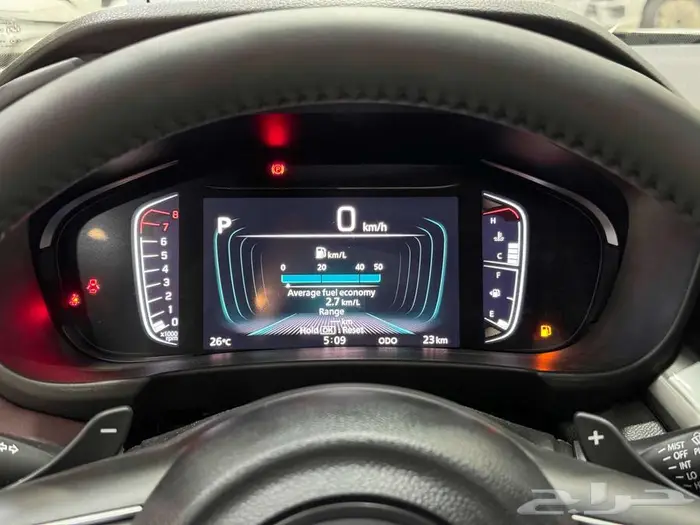 تويوتا اوربان فل ابيض سقف اسود بنزين 2026 اقل سعر كاش واقساط 8