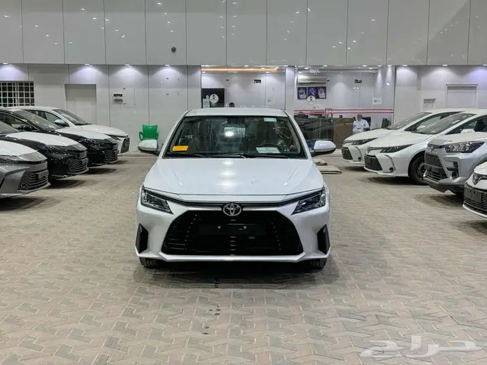 تويوتا يارس نص فل أبيض بنزين 2026 اقل سعر كاش وبنوك 0