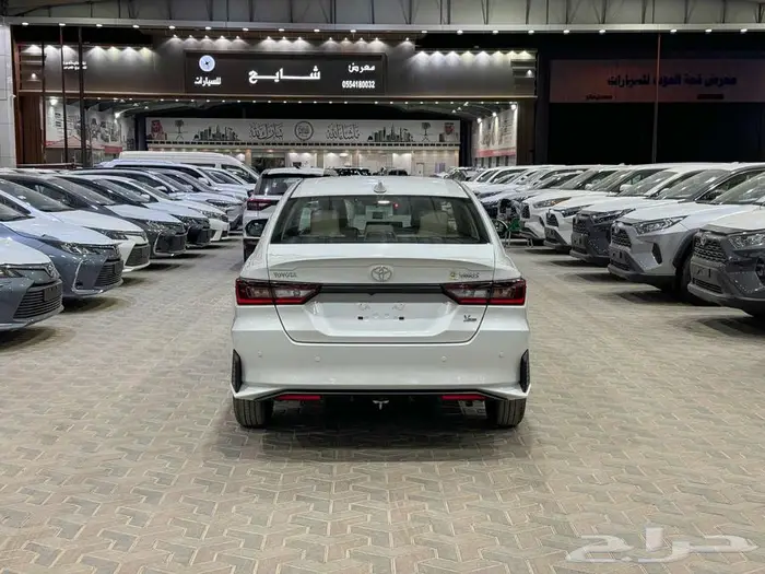 تويوتا يارس نص فل أبيض بنزين 2026 اقل سعر كاش وبنوك 35