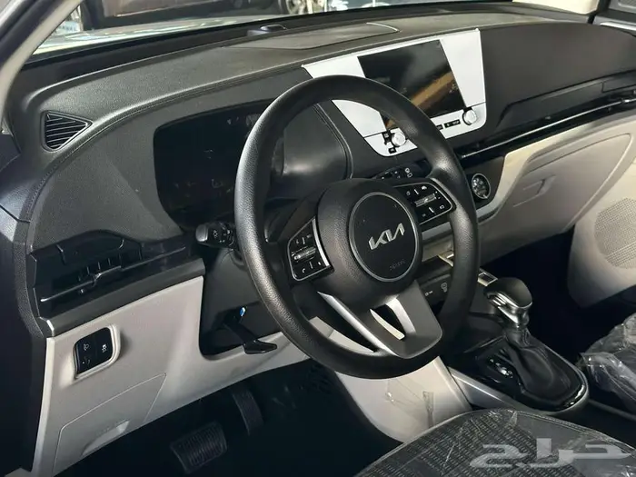 كيا كارينز ستاندر 2025 KIA CARENZ GLعروض وتصفيات نهاية العام 1