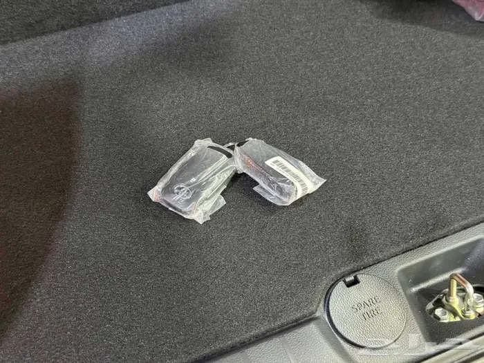 تويوتا فيلوز رمادي بنزين 2025 اقل سعر كاش واقساط 41