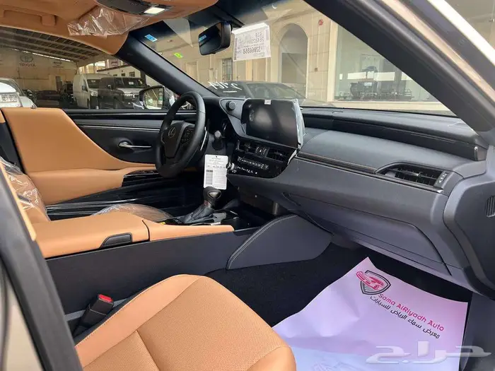 لكزس ES250 AA بنزين 2025 متاح اقساط و كاش 7