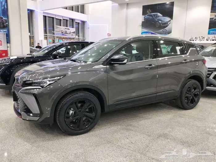 جيلي كولراي 2025 أستندر GL كاش او اقساط عرض خاص 12