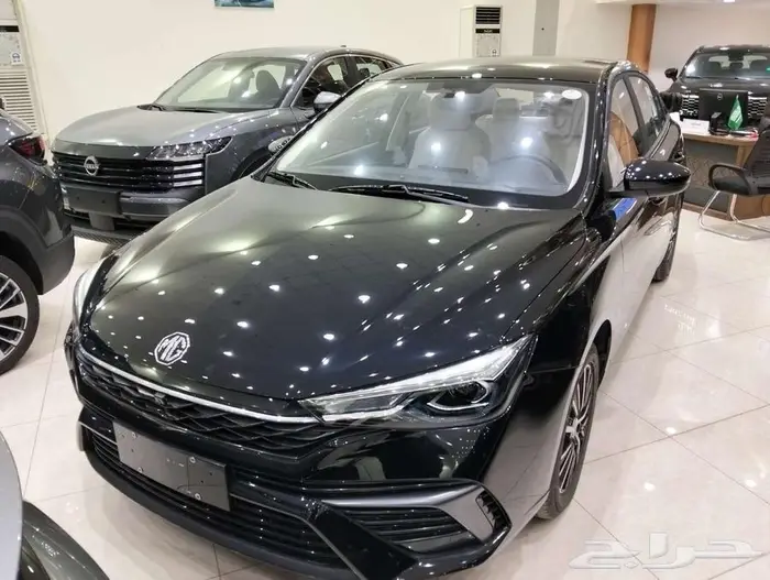 ام جي 5 الجديده 2025 بمواصفات واداء وبعرض نهايه العام 0