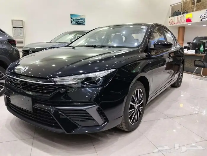 ام جي 5 الجديده 2025 بمواصفات واداء وبعرض نهايه العام 1