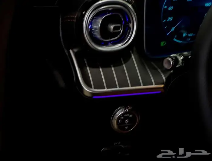 مرسيدس C200 AMG 2025 اصفار (كاش - بنوك ) 11