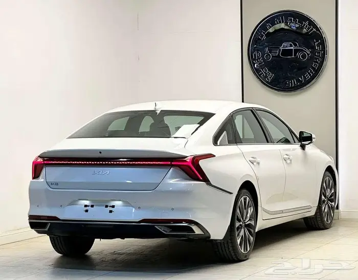 كيا K8 نص فل 2022 3