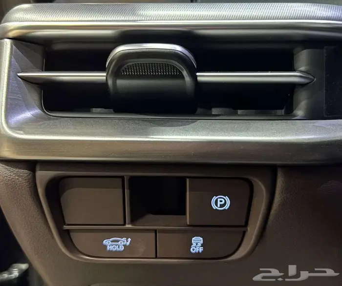 هيونداي ازيرا ستاندر خليجي 2026 14