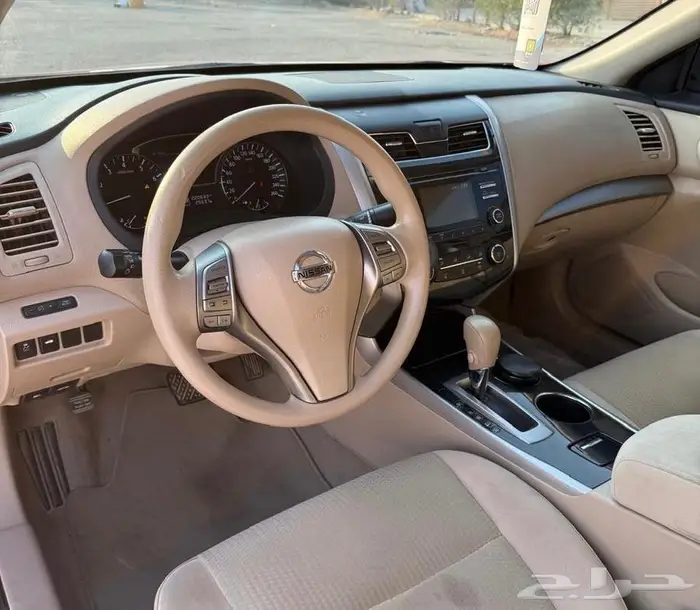 للبيع التيما موديل 2015 4