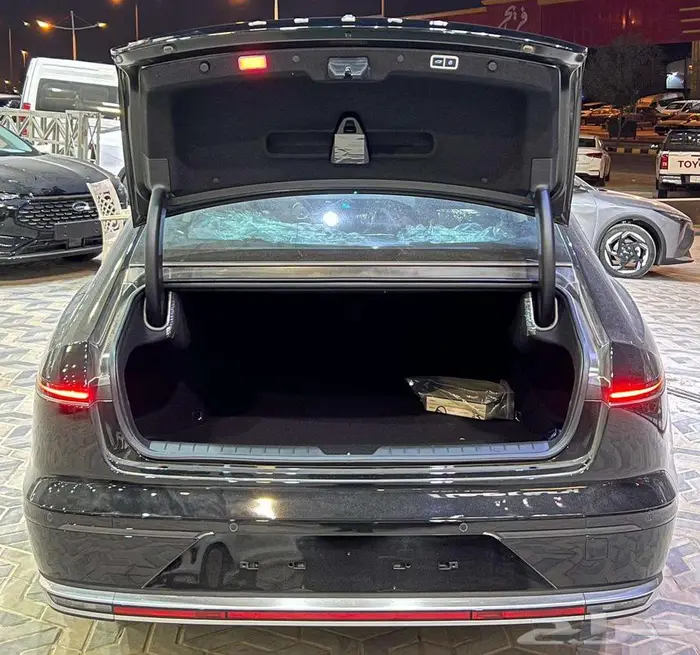 هيونداي ازيرا ستاندر خليجي 2026 4