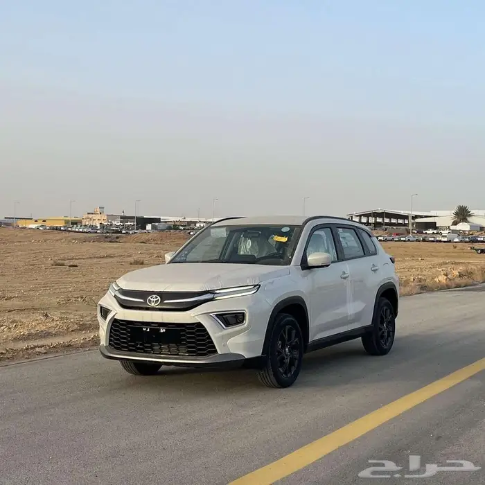 تويوتا اوربان كرروز 2026 6