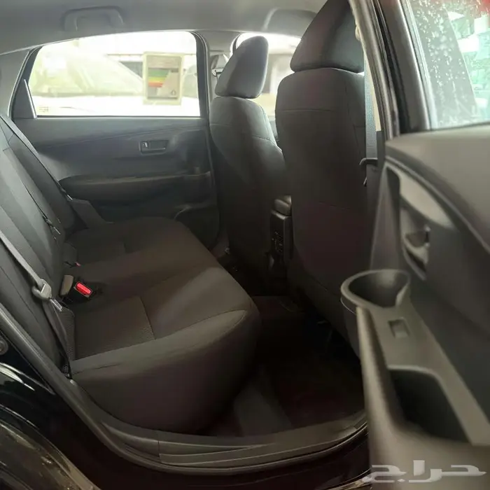 تويوتا يارس واي 8