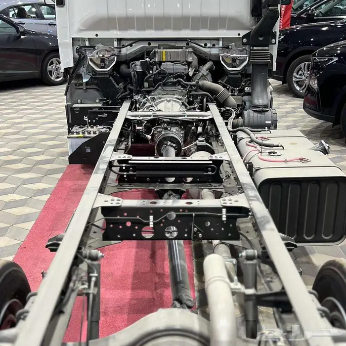 ايسوزو دينا 5 طن 2025 3