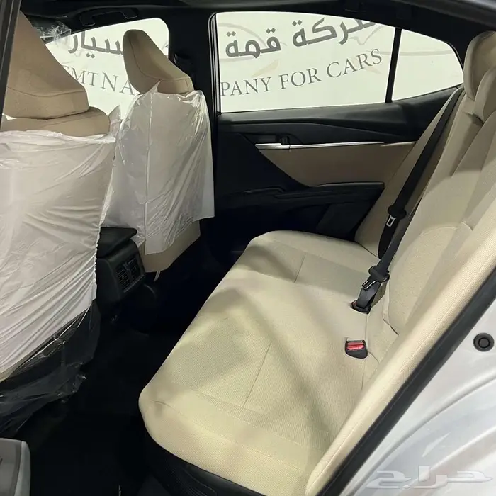 تويوتا كامري E بلس هايبرد تماتيك فتحة 2025 عروض خاصة 4