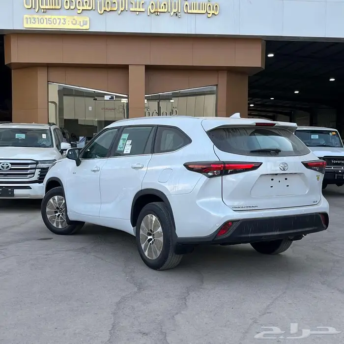 هايلندر موديل 2025 GLE 4