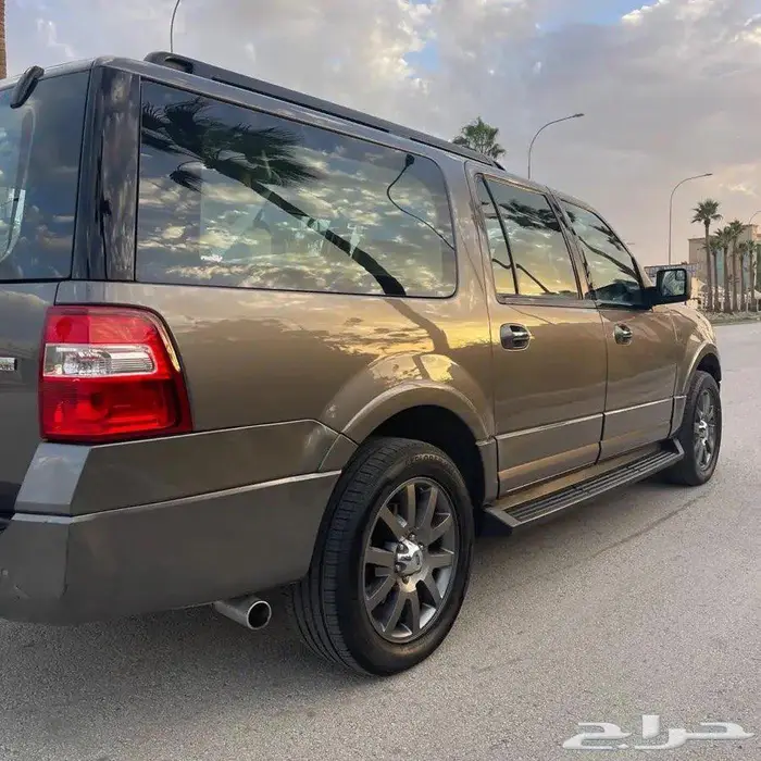 للبيع اكسبيدشن 2012 دبل 2