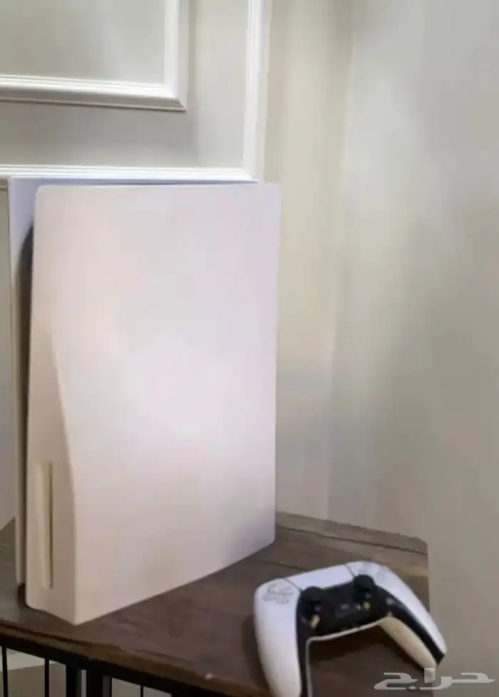 سوني فايف للبيع اقبل بدل ايباد او بيسي 0