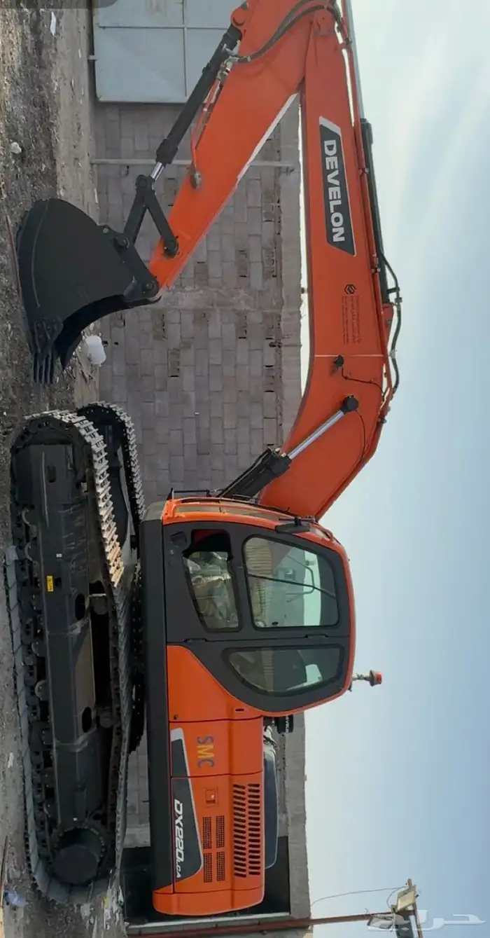 معدات وشاحنات سكس للإيجار 18 متر 1