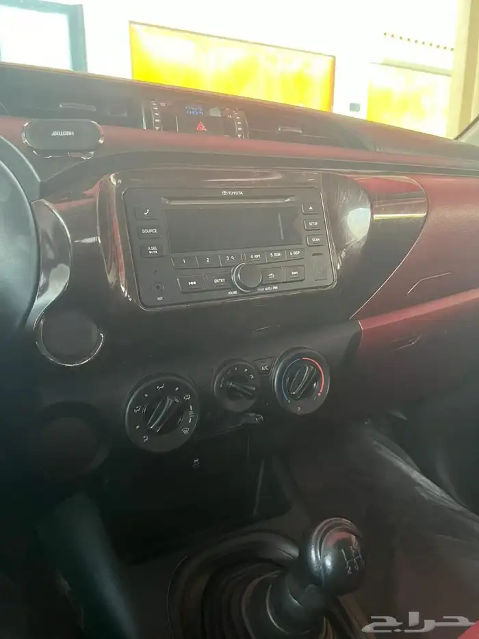 هايلوكس 2019 (بنزين) 11