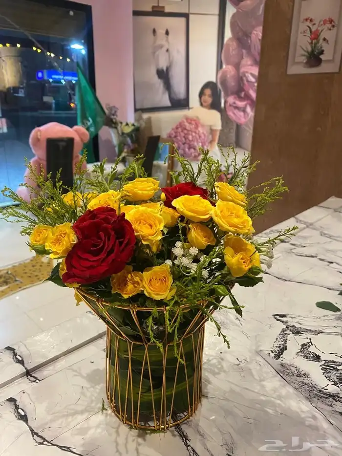 ورود وهدايا و مقات و تحف وفازات وتنظيم حفلات وتزين سيارات 23